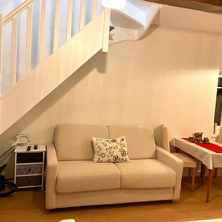 Chateau Duplex Et Parking Appartement Compiègne