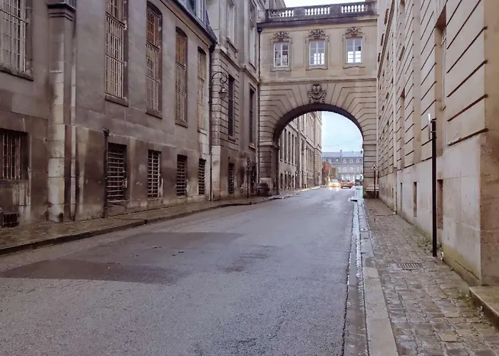 Château Duplex Et Parking Appartement *