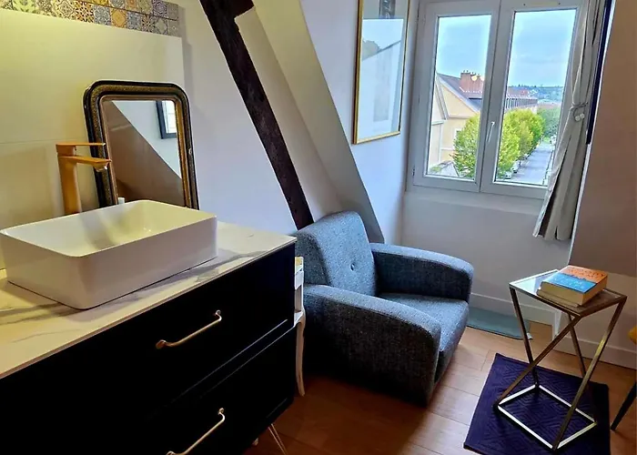 Appartement Château Duplex Et Parking *